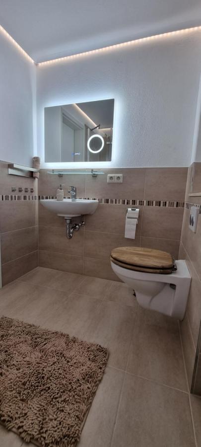 Fn Oak Bungalow ฟรีดริชส์ฮาเฟน ภายนอก รูปภาพ